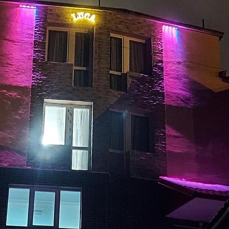 Pensiunea LUCA Straja Exterior foto